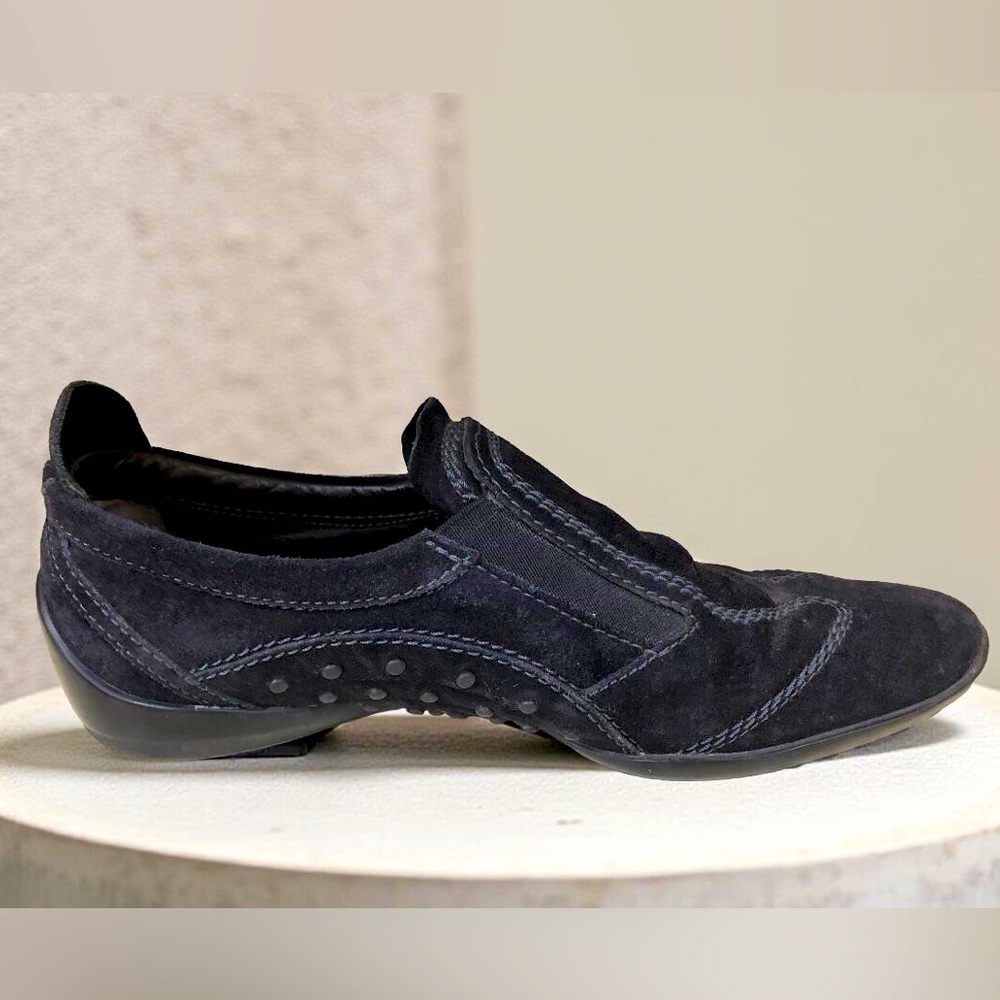 Tod’s Vintage Black Suede Walking Shoes Loafers Size 9